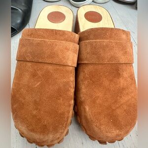 Chloe Brown suede clogs. Size 41